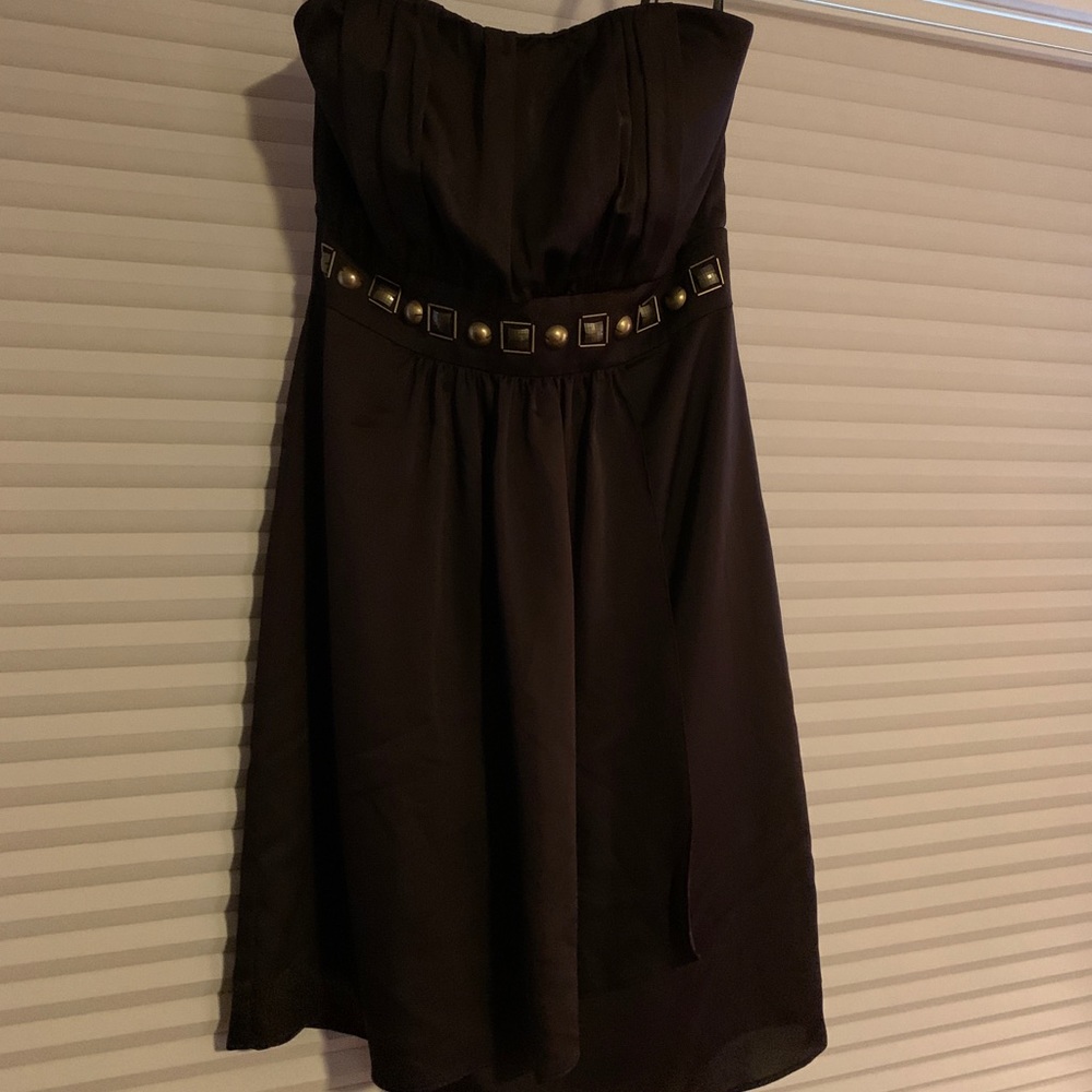 Brown strapless short dress